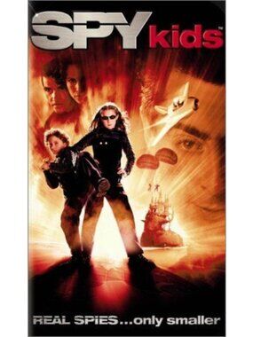 Spy Kids 2001 VHS Action Adventure Antonio Banderas Carla Gugino Family Fun